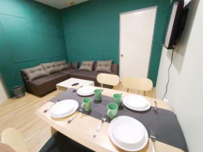 Permas@7 min to Mid Valley@3BR, 9PAX@TV@Console game@ Budget